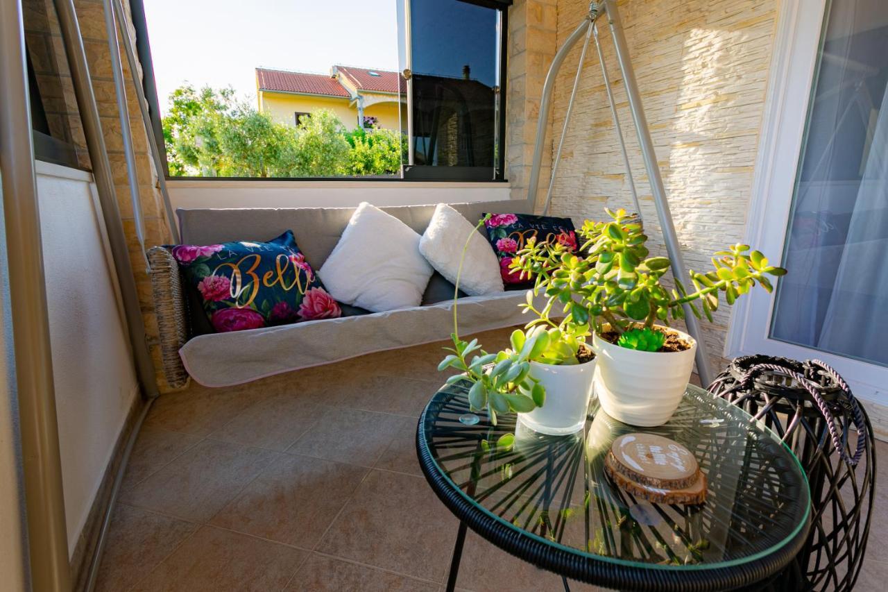 Villa Lorema-Pet Friendly On 5000 Sqm Garden,Pool, Jacuzzi, Billiard&Ps5 سفيتي فيليب ياكوف المظهر الخارجي الصورة